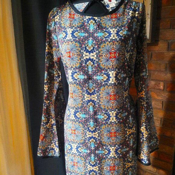 One Clothing 70s Retro Blue Multi-Colored Patterned Round Neck Dress - Size S - Picture 1 of 14